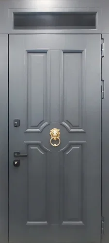 Серая входная дверь с фрамугой №34