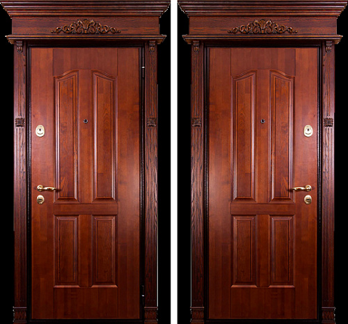 Высокая входная дверь в частный дом №8