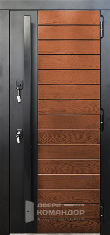 Входная дверь с бугельной ручкой №104 - наружная сторона