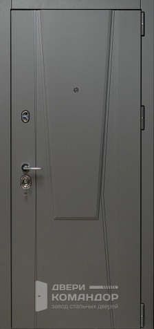 Дверь входная внутри дома №5 - наружная сторона