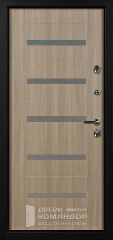 Входная дверь в брусовой дом размером 900x2000 мм - внутренняя сторона