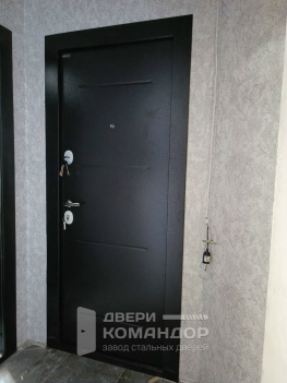 Входная металлическая дверь Bravo R-2  внутреннего открывания