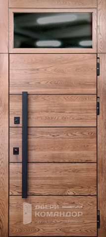 Входная дверь с окном сверху в частный дом №27 - наружная сторона