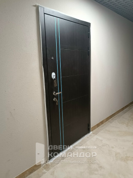 Входная дверь Теплолюкс  зеркало белое дерево Дверной Континент