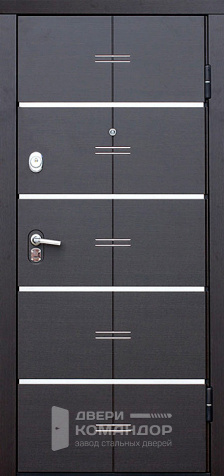 Дверь входная металлическая с зеркалом №34 размером 900x2000 мм - наружная сторона