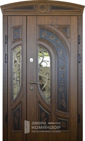 Входная дверь в коттедж со стеклом №17 - наружная сторона