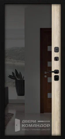 Зеркальная входная дверь в дом №31 размером 900x2000 мм - внутренняя сторона